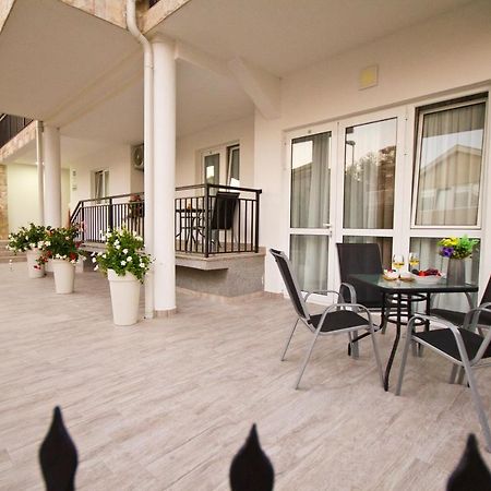 Apartments Sarić Bar Zewnętrze zdjęcie